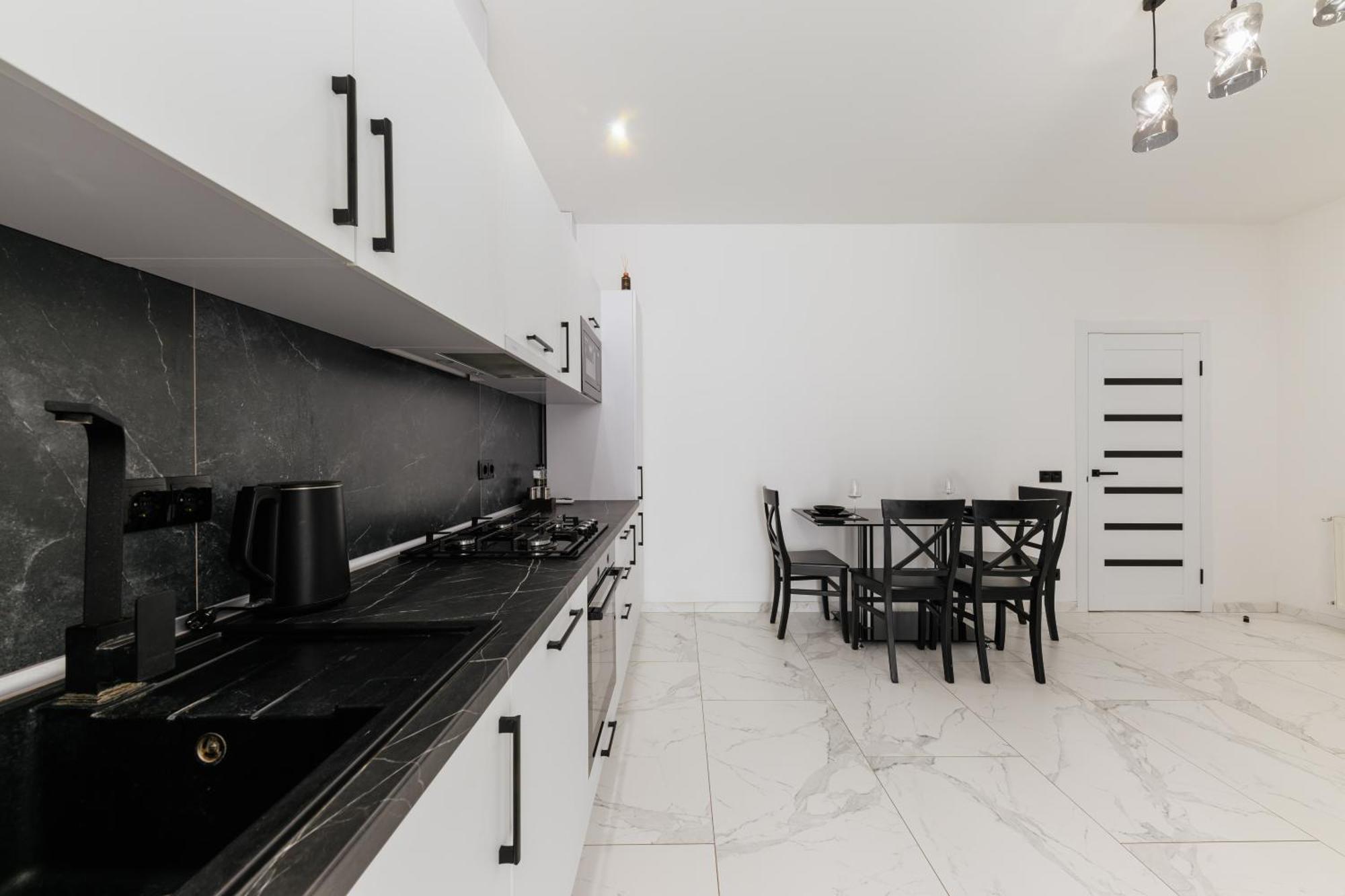 Luxury Apartments-belochka