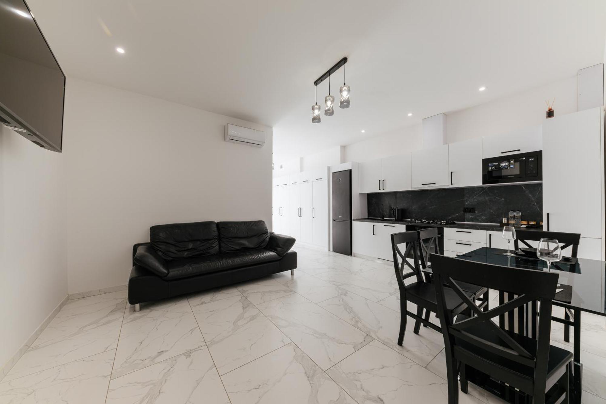 Apartment Luxury Apartments-belochka *